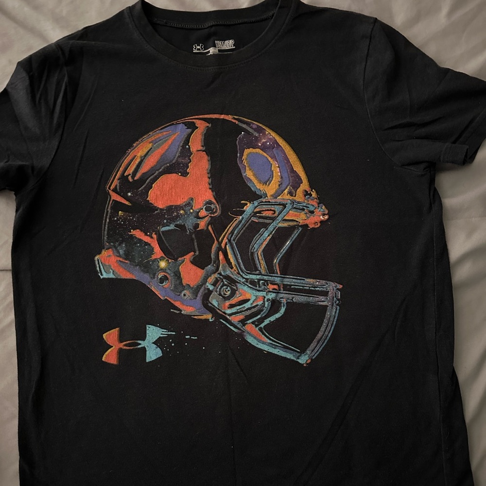 Boys UA tshirt